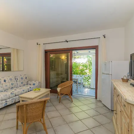 Peonia By Interhome Apartment Casa Tamponi