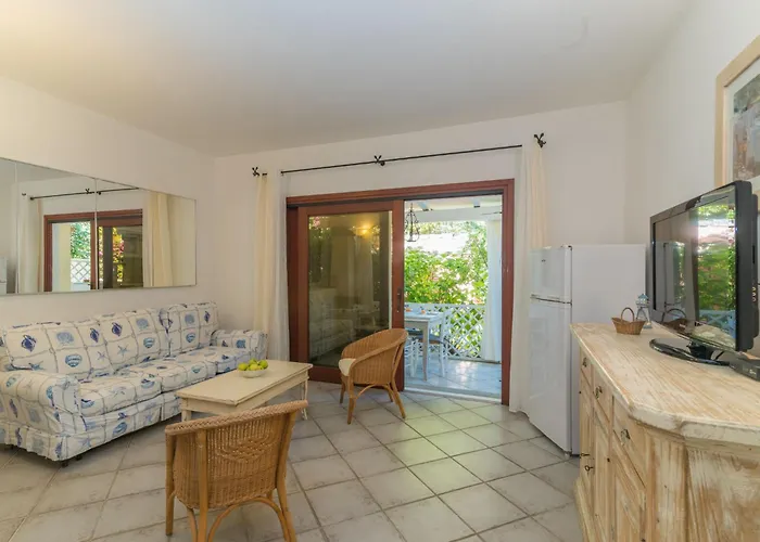 Peonia By Interhome Daire Casa Tamponi